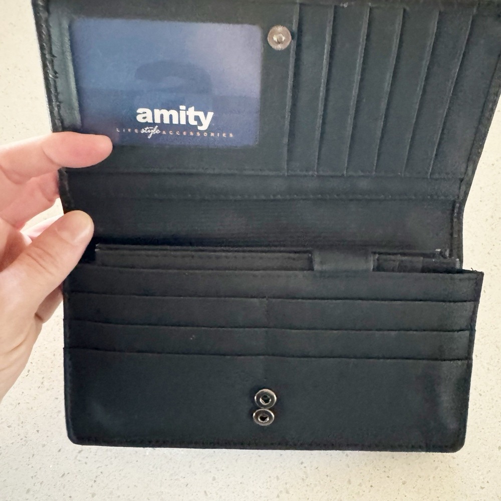 Amity Genuine Leather Black Wallet New Old Stock Women - Picture 3 of 6